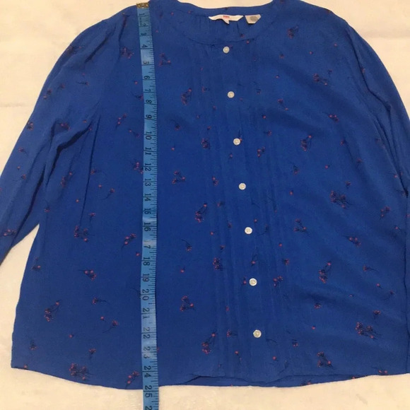 Levi’s Women’s Royal Blue Blouse with Flower Print - Picture 8 of 11
